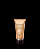 Bronze Beautifying Protective Suncare SPF50 - upiękaszjący krem ochronny. Wysoki filtr!